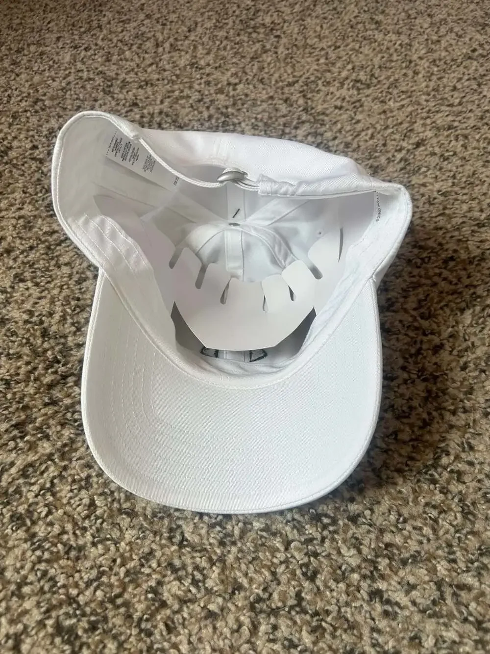 Under Armour Men's Adjustable Baseball Cap White OSFM
